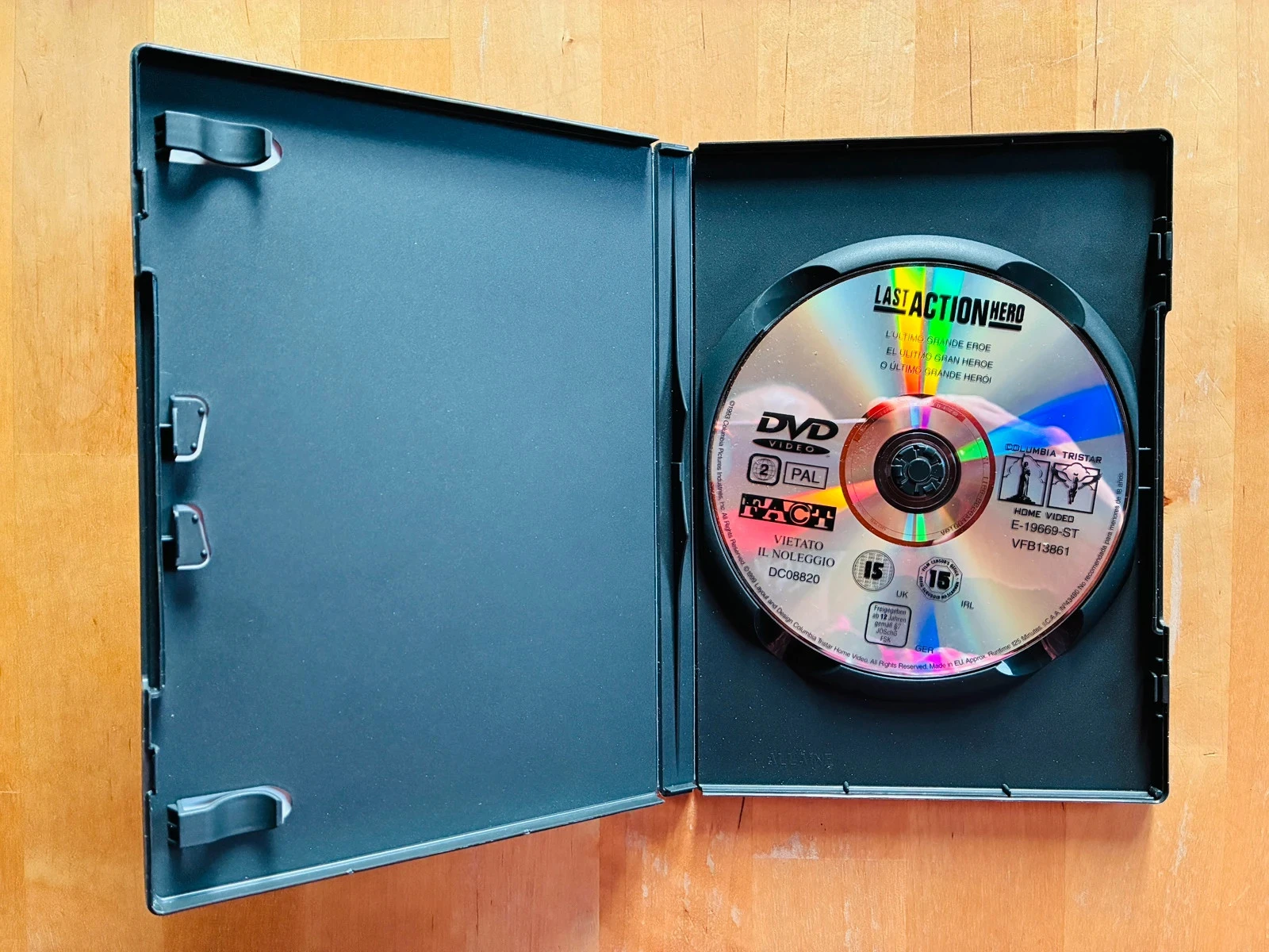 DVD Último Herói de Ação Arnold Schwarzenegger. – photo 2